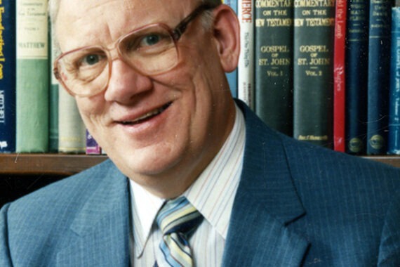 Warren Wendell Wiersbe (1929 – 2019) was a widely respected American Christian pastor and Bible teacher. Pastor, Bible Teacher, Theologian, Conference Speaker, Prolific Christian Author